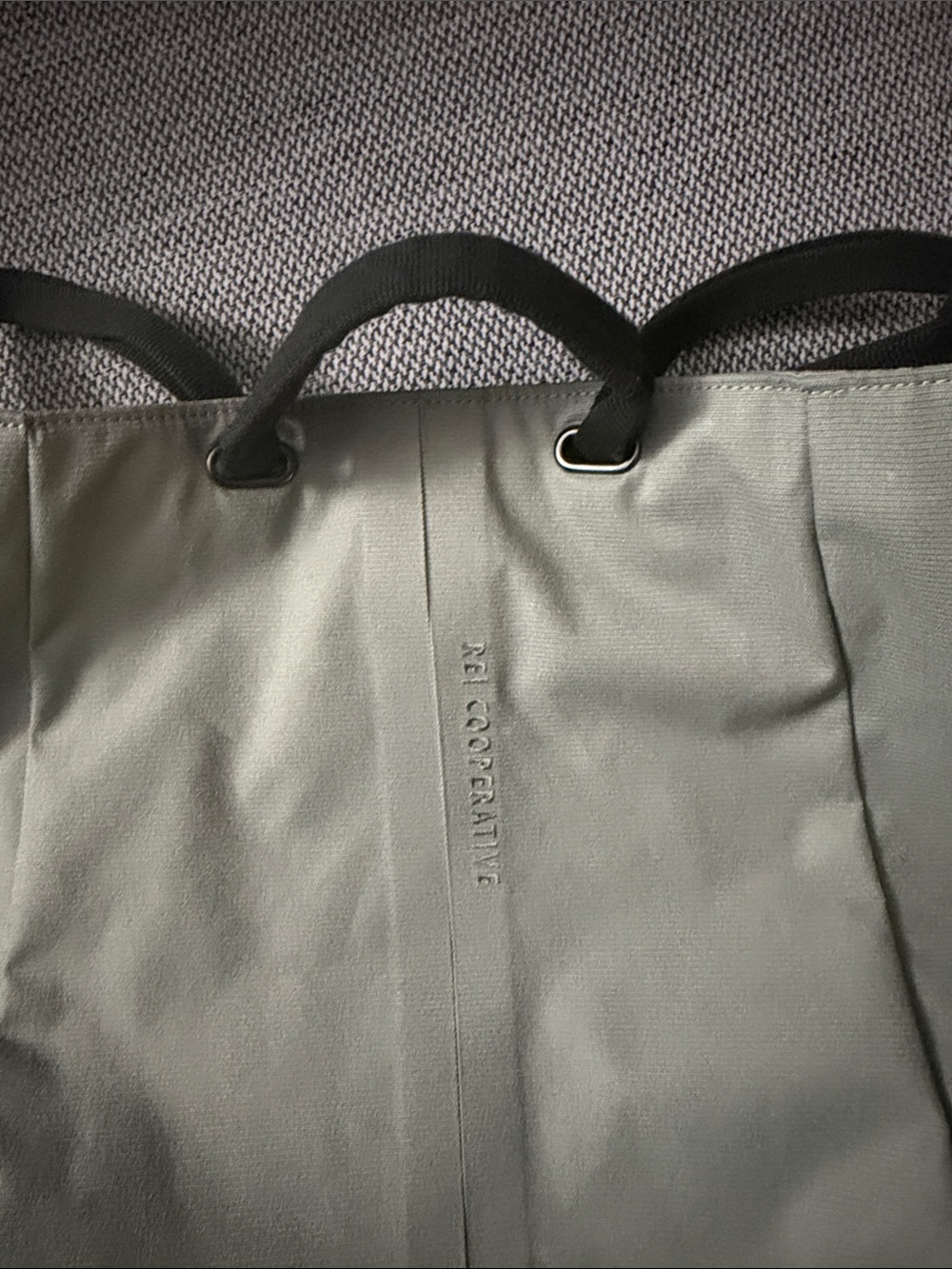 REI Cooperative Green Canvas Convertible Tote or Backpack - Picture 10 of 15